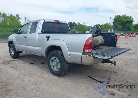 2005 Toyota Tacoma Prerunner V6 z USA, uszkodzony, nr VIN 5TETU62N55Z127654